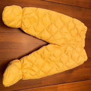 Lands’ End 6-12 month old snow pants with feet.